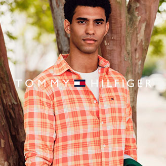 TOMMY HILFIGER Herrenmode Herbst/Winter bei Schmiederer in Achern